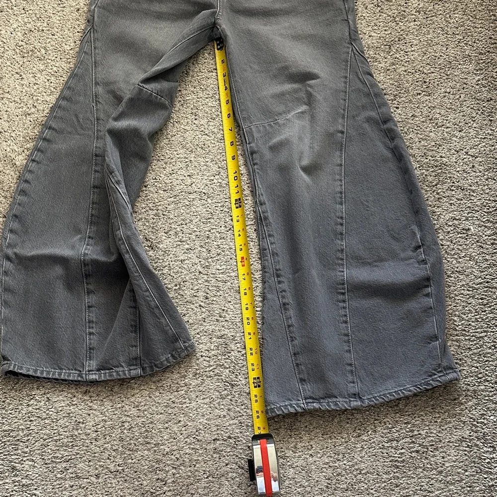 New Free People Eden High Slouchy Flare Jeans ~ Diamond Gray - Picture 6 of 11